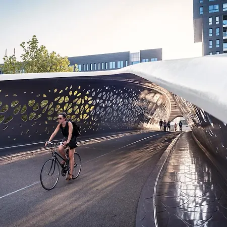 Docklands 't Eilandje Apartamento Antuérpia
